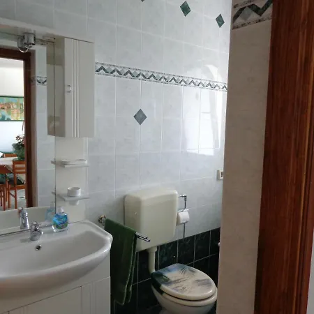 Apartmens Alenka Apartman *
