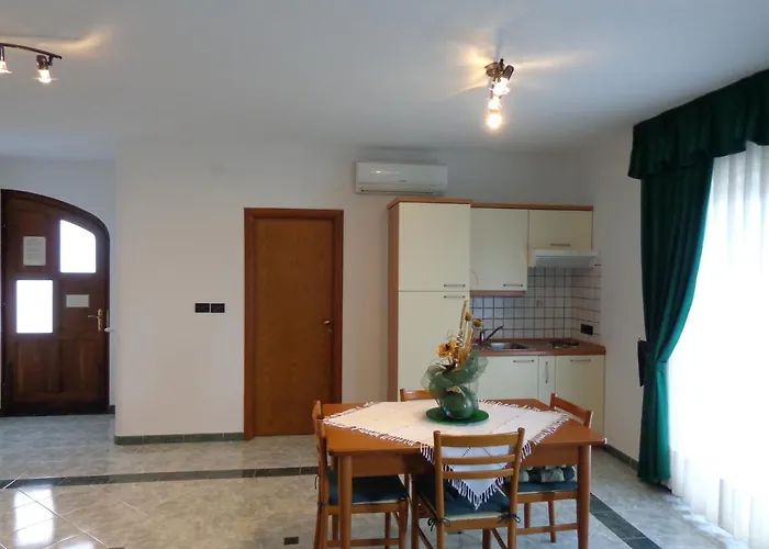 Apartmens Alenka * Ρόβινι