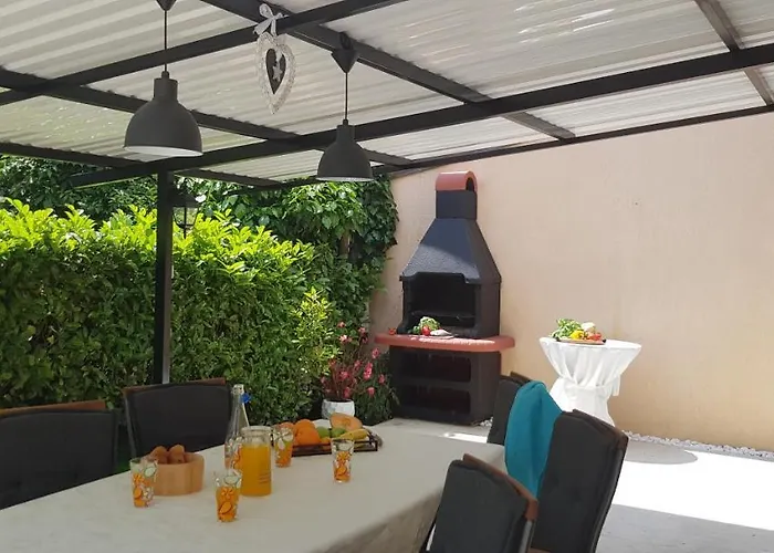 Διαμέρισμα Apartmens Alenka